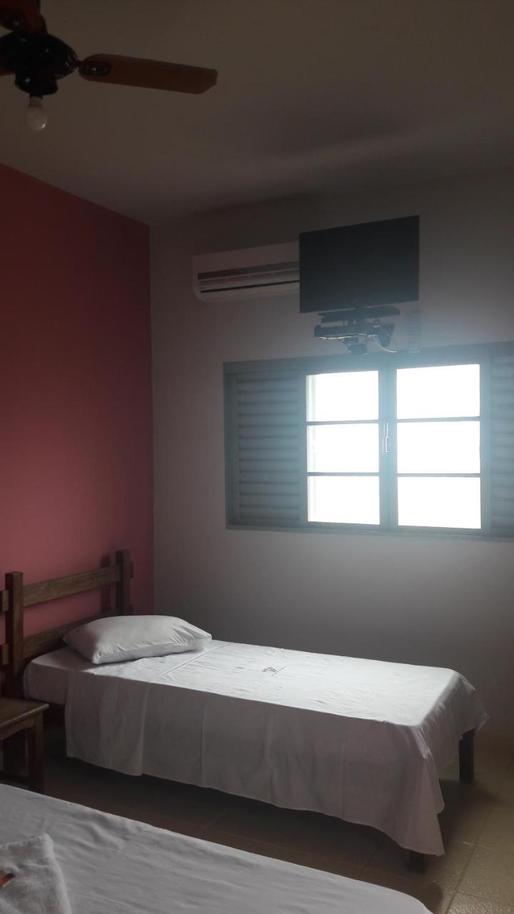 Delfinópolis Jp Hotel מראה חיצוני תמונה